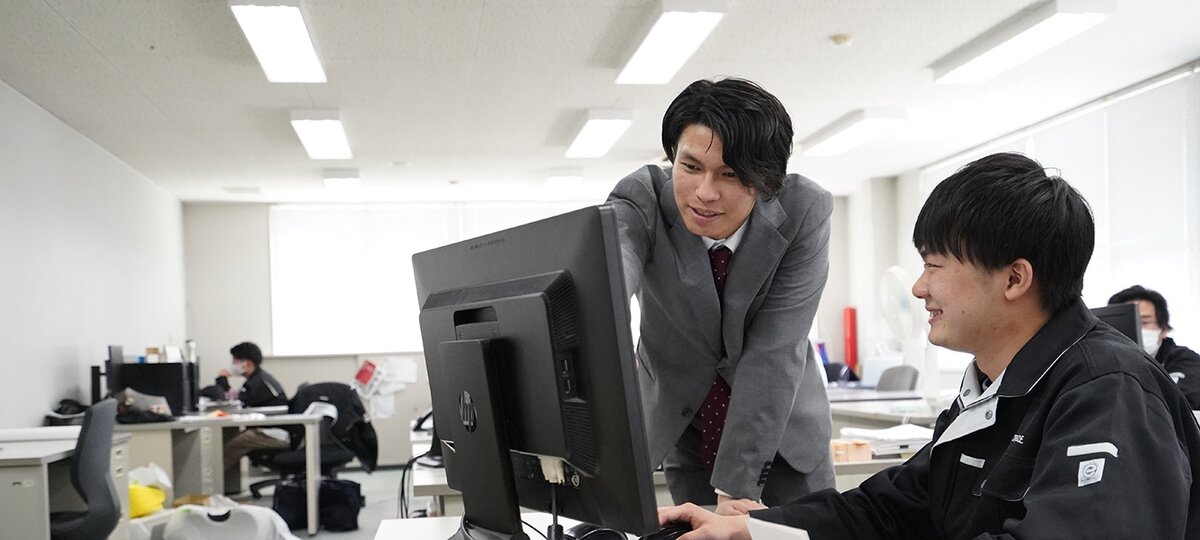 株式会社鳥越樹脂工業